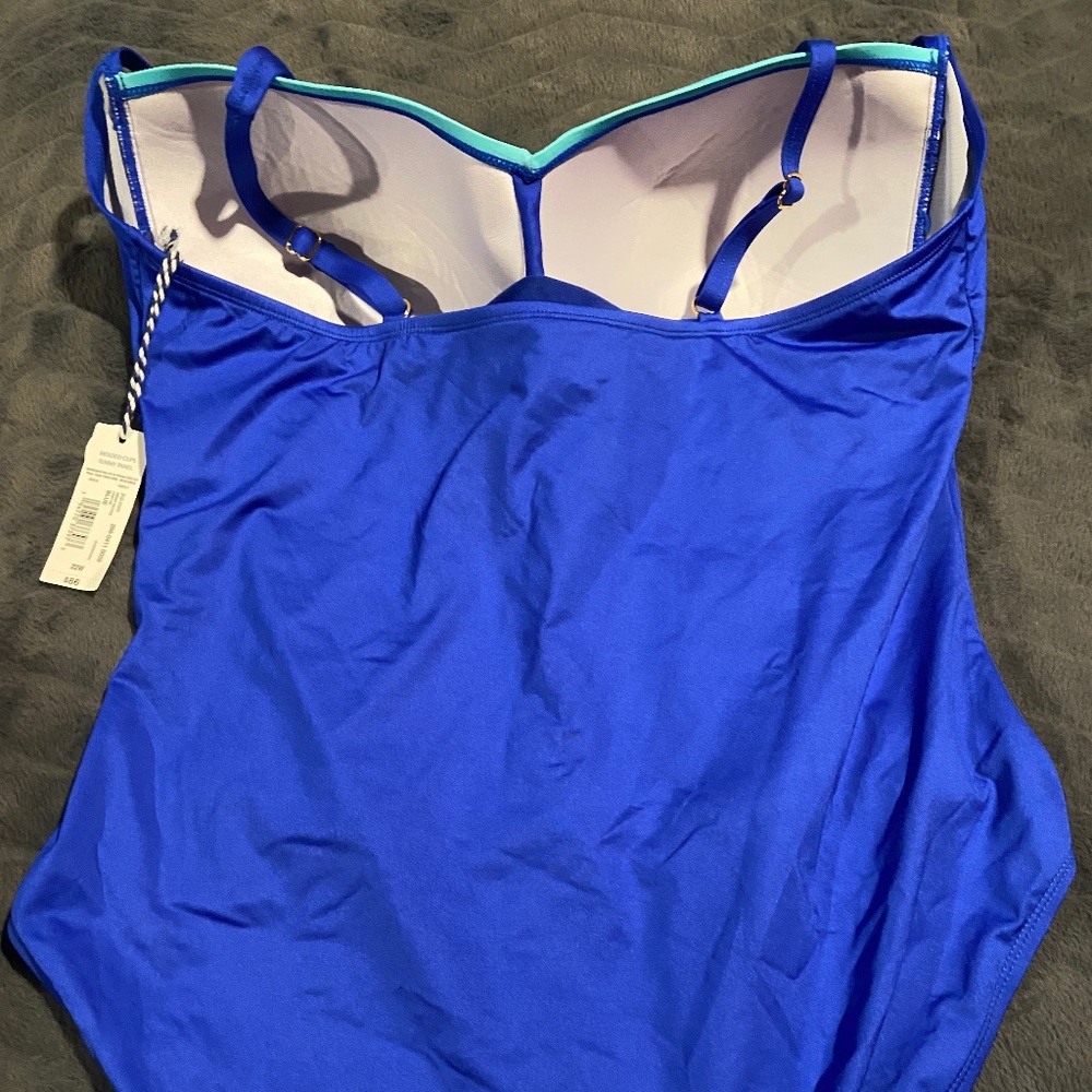 NWT JCP Swimsuit - Picture 3 of 7